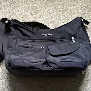 Baggallini Midnight Black Shoulder Bag